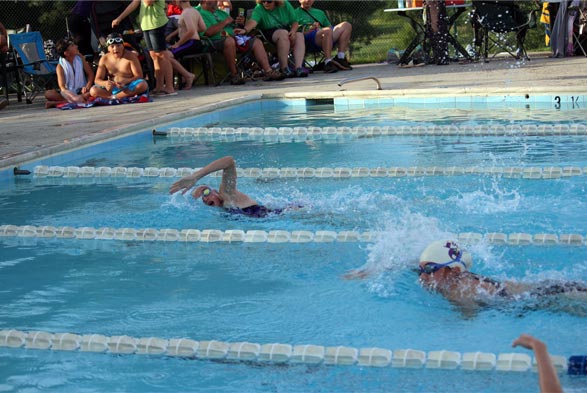 club sports swimming pool pic